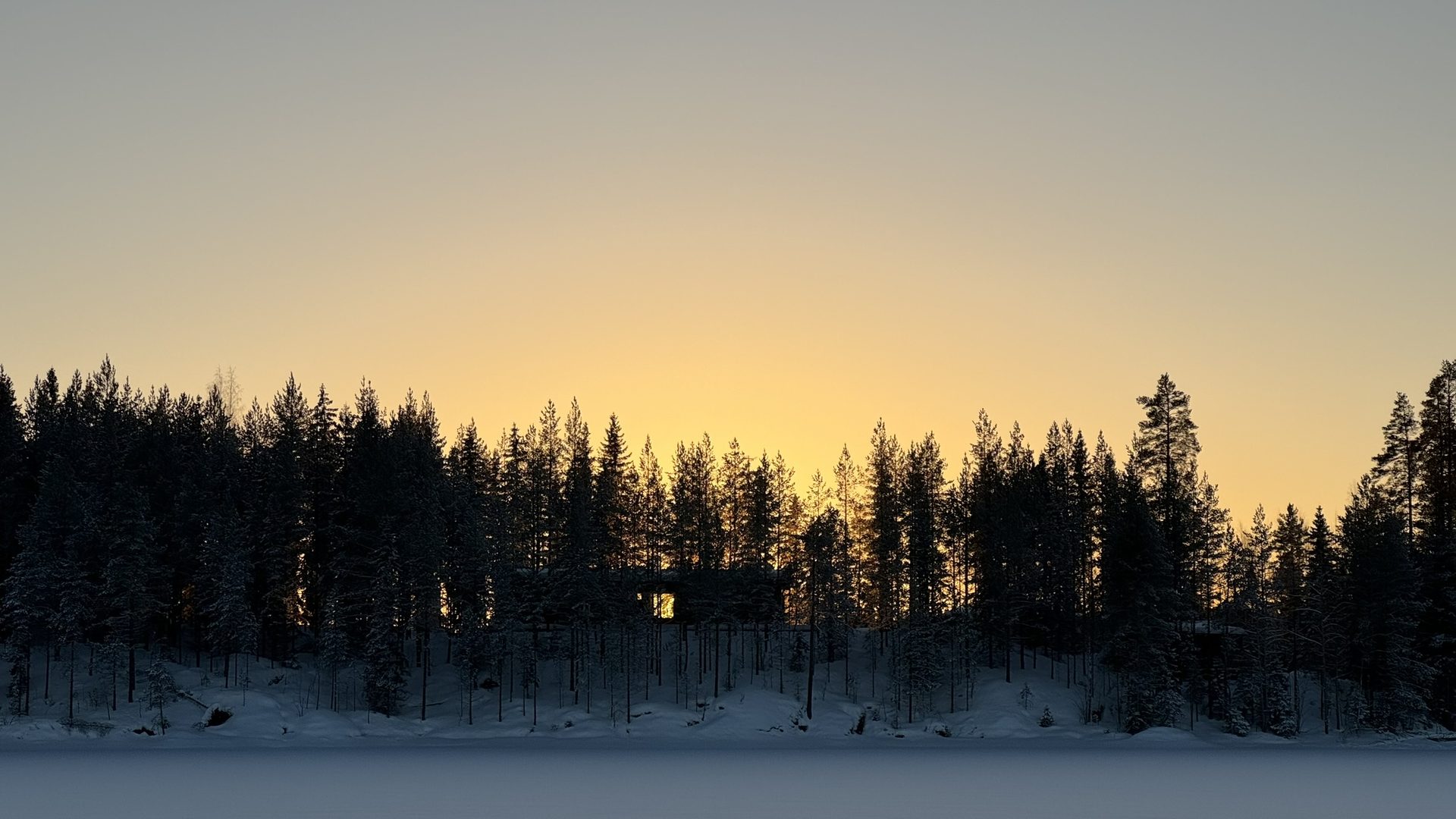 Haus Winter Sonnenuntergang